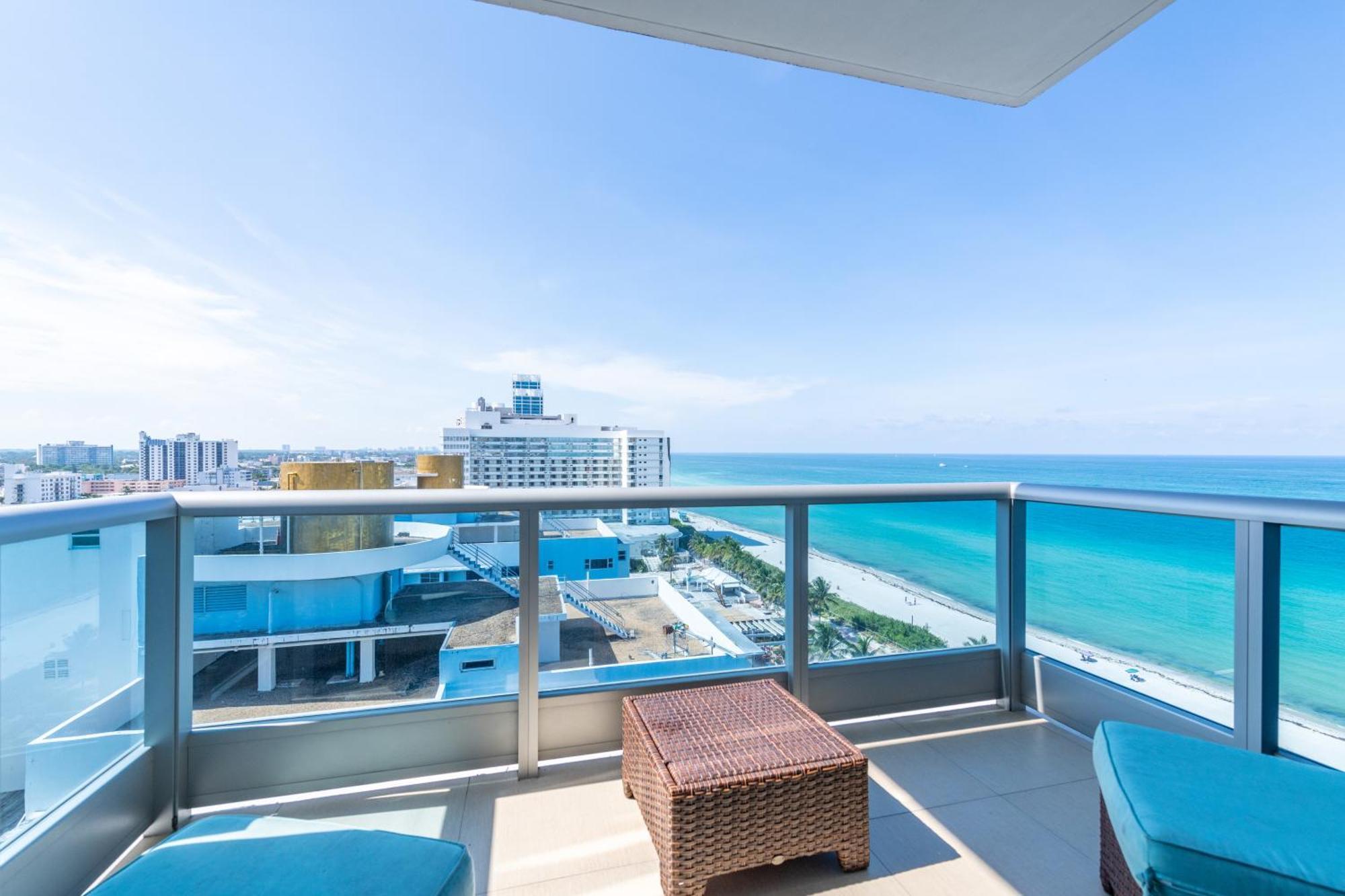 Churchill Suites Monte Carlo Майами-Бич Номер фото