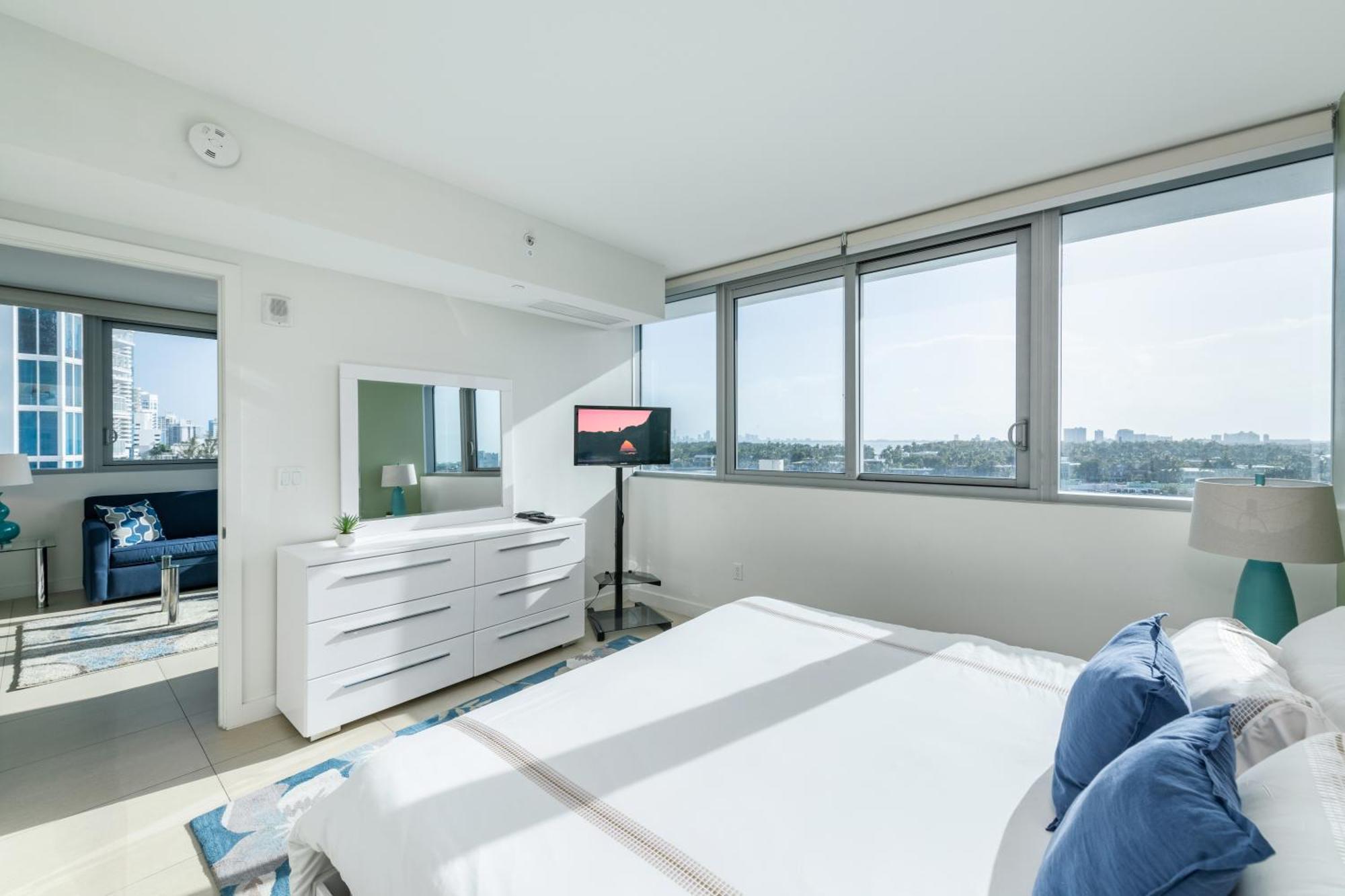 Churchill Suites Monte Carlo Майами-Бич Номер фото